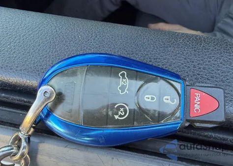 2013 Dodge Durango Sxt z USA, uszkodzony, nr VIN 1C4RDHAGXDC677275